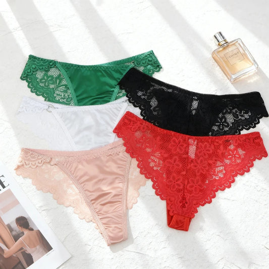 Culotte femme dentelle florale — Taille basse fines bretelles finition satin