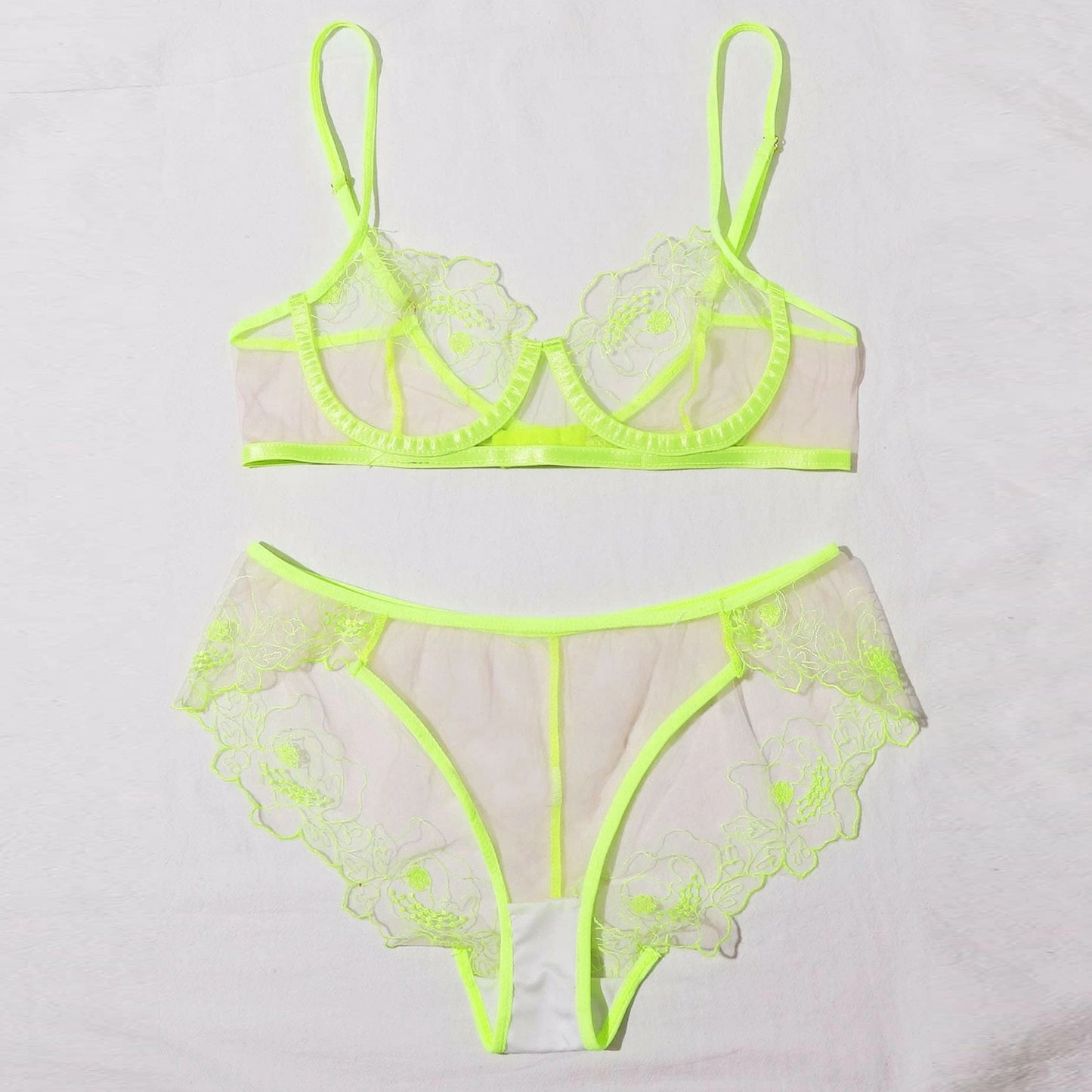 Ensemble lingerie mesh brodé — Transparence & élégance