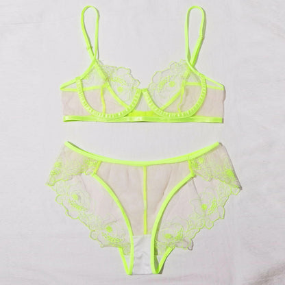 Ensemble lingerie mesh brodé — Transparence & élégance