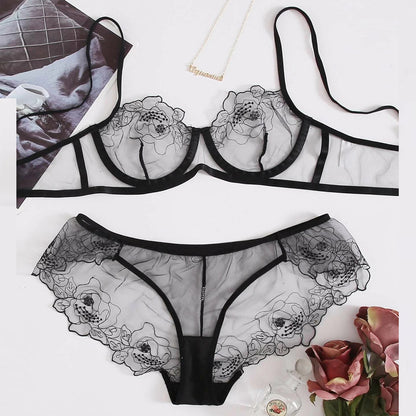 Ensemble lingerie mesh brodé — Transparence & élégance