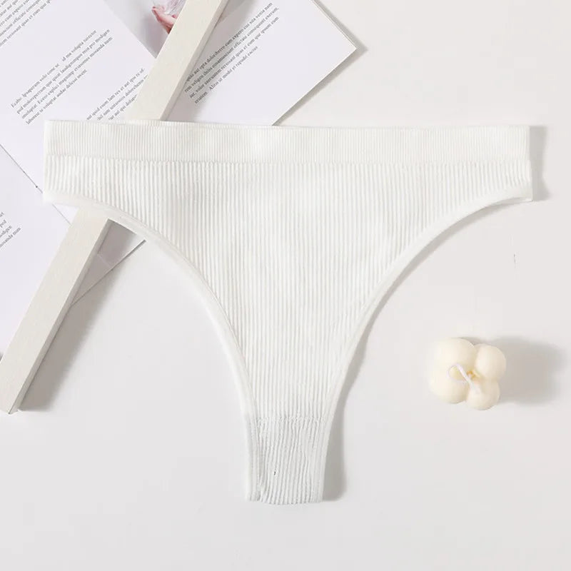 Culotte femme sans coutures — Nylon spandex taille basse entrejambe coton respirante