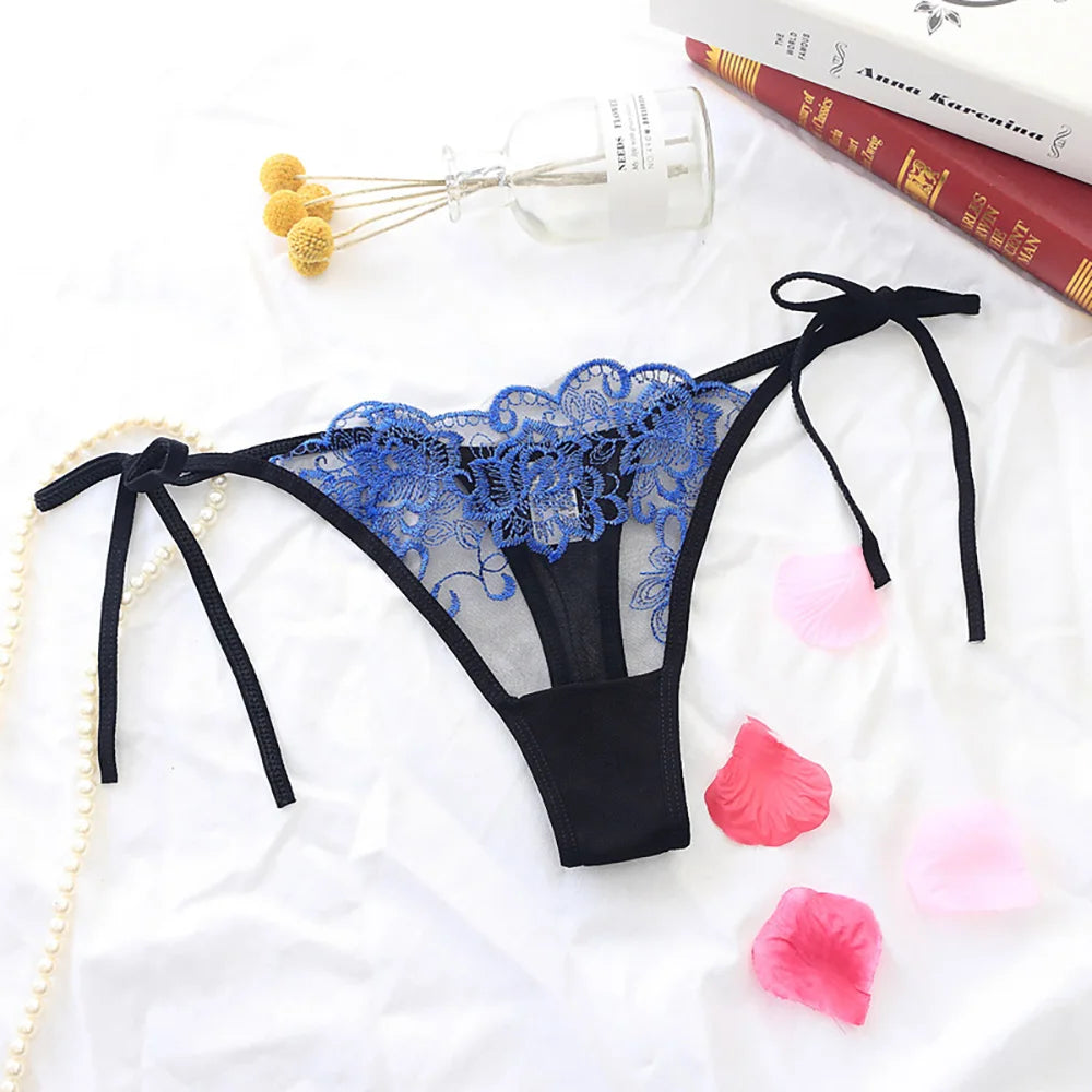Culotte femme dentelle brodée — Transparente nœud papillon sexy