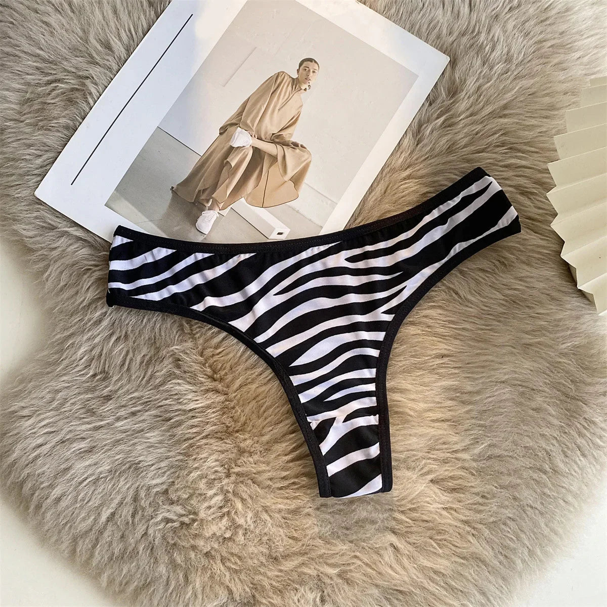 G-string femme imprimé léopard — Taille basse sans coutures broderie sexy