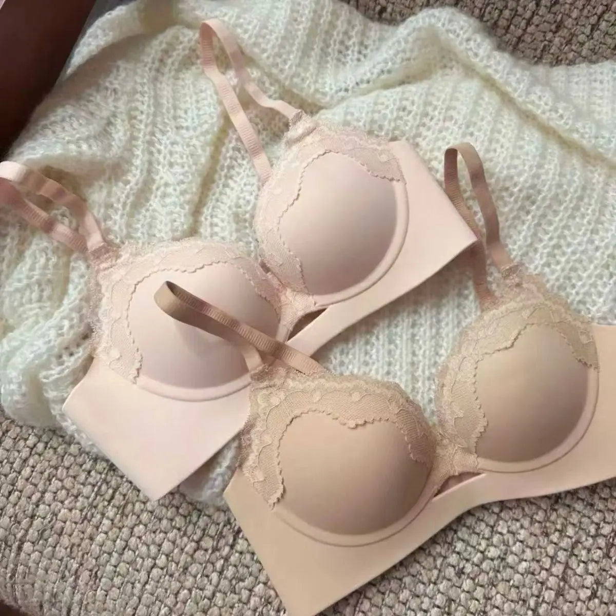 Lingerie for girls in the French style - gathers to show off large, delicate lace - comfortable bra