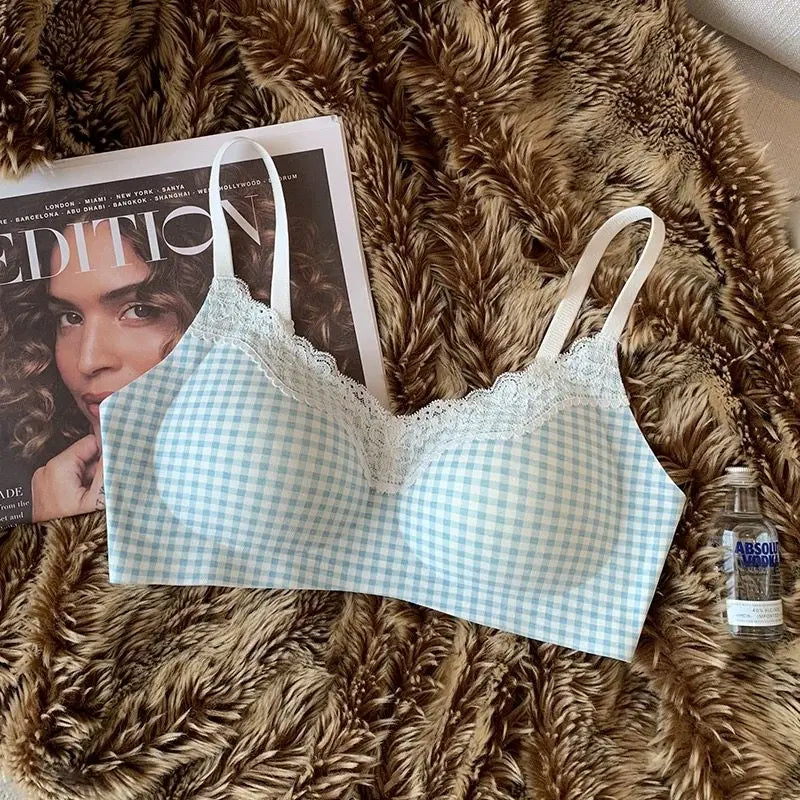 Non-Padded Lace Bra Size M-XXL, Sexy Push Up Style for Women, Comfortable Wireless Bralette AB