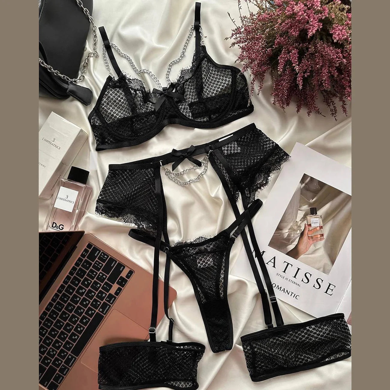 Ensemble Brassiere & Culotte Dentelle avec Jarretières - S-XL - Nos Petits KIFF