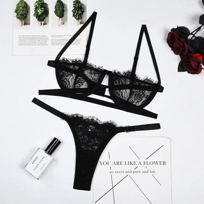 Ensemble lingerie dentelle féerique — Bra + Culotte