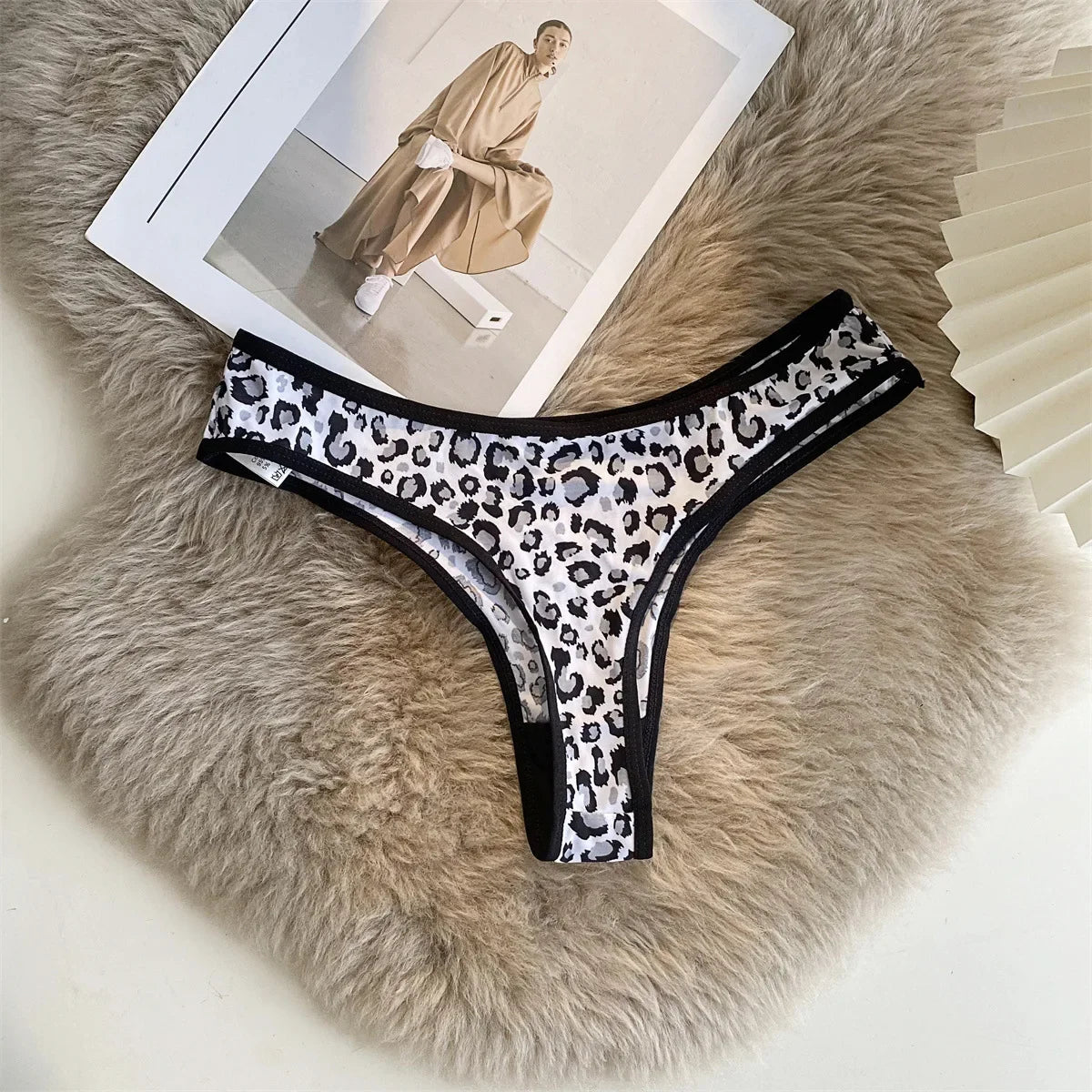 G-string femme imprimé léopard — Taille basse sans coutures broderie sexy